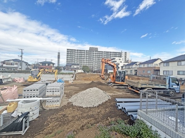 外観:現地外観写真（建築中）