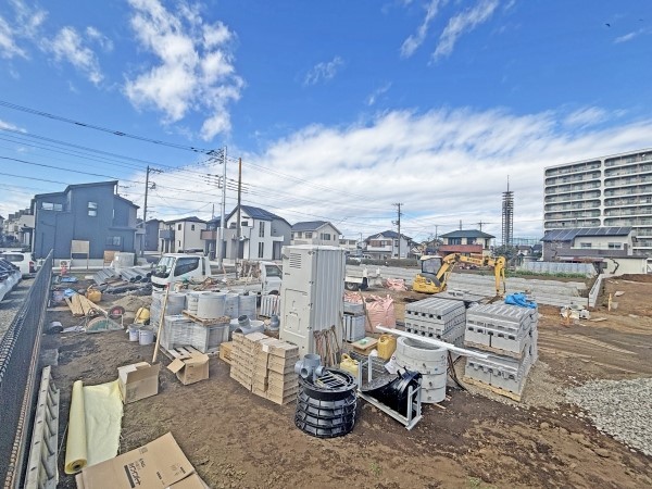 外観:現地外観写真（建築中）