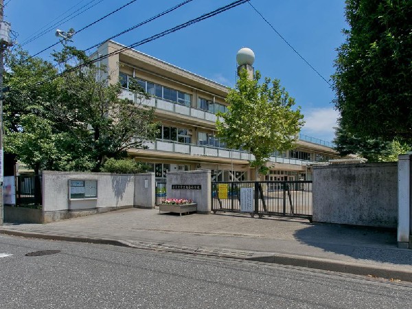 周辺環境:西東京市立向台小学校