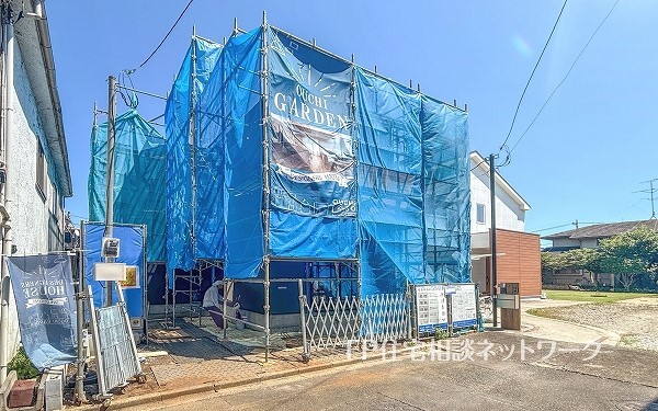 外観:現地外観写真（建築中）