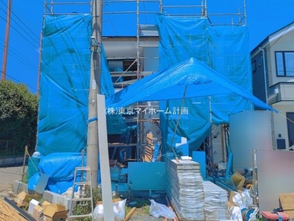 外観:現地外観写真（建築中）
