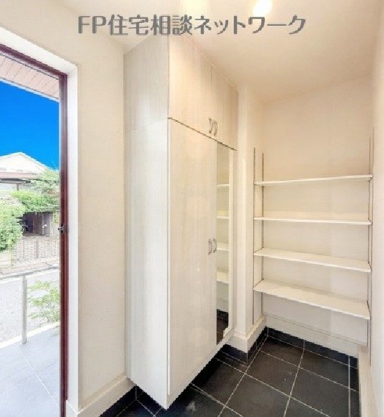 玄関収納