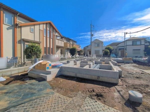 外観:現地外観写真（建築中）