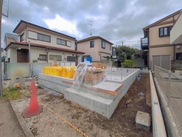 外観:現地外観写真（建築中）