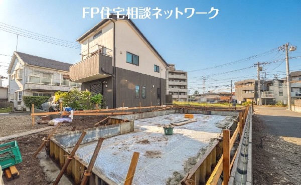 外観:現地写真（建築中）