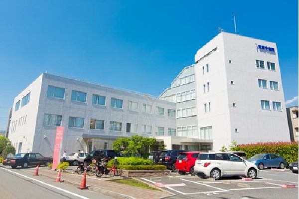 周辺環境:医療法人社団新愛会東府中病院(府中地区の産科、婦人科基幹病院です。)