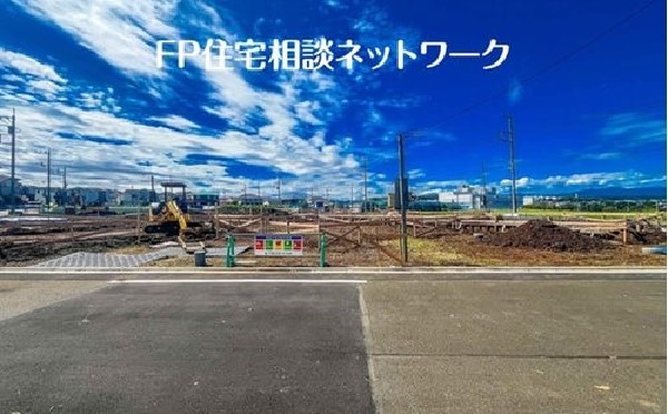 外観:現地外観写真（建築中）