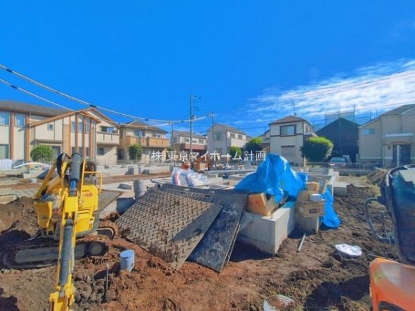 外観:現地外観写真（建築中）