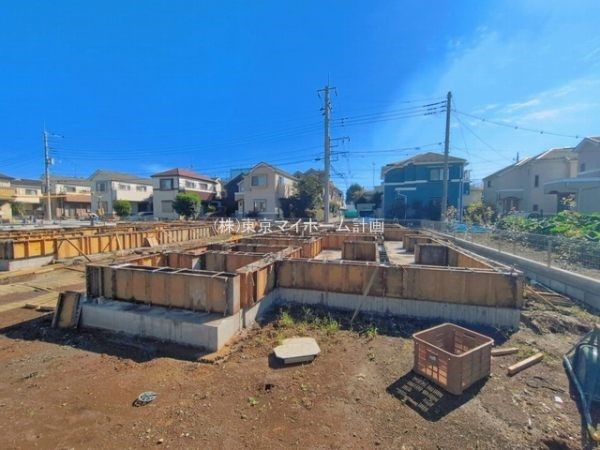外観:現地外観写真（建築中）