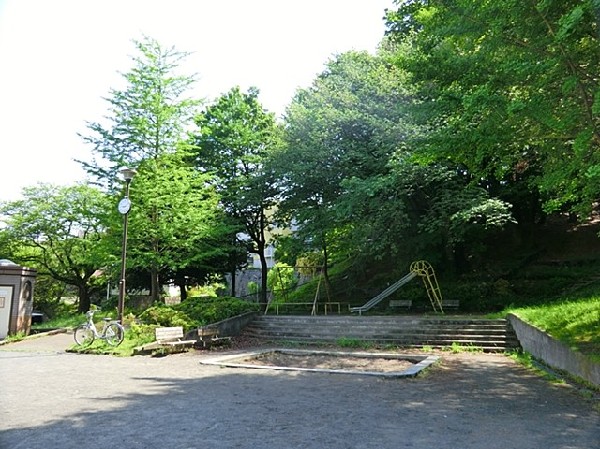 横浜市青葉区松風台　中古一戸建　7280万円