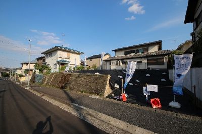 横浜市都筑区すみれが丘　建築条件無売地　5990万円