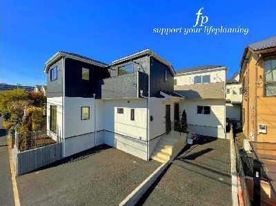 横浜市青葉区荏田西3丁目　新築一戸建　6880万円　1号棟