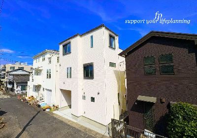 川崎市中原区市ノ坪　新築一戸建　5880万円　1号棟