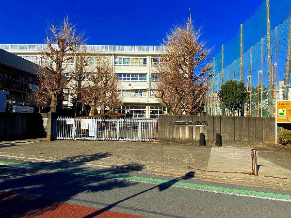 狛江市東野川4丁目　新築一戸建　8480万円