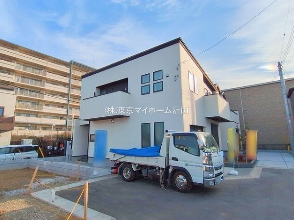 東大和市桜が丘4丁目　新築一戸建て　5680万円　2号棟